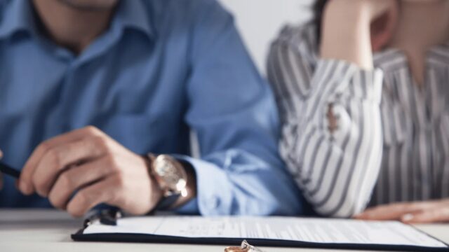 divorce-lawyer